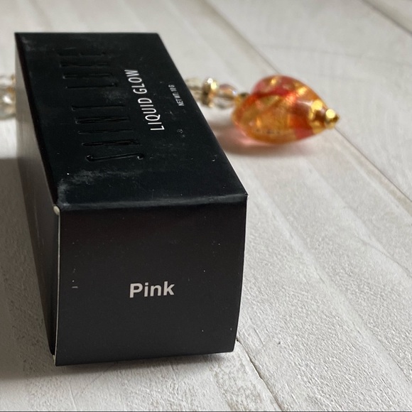 NIB Saint Luxe Liquid Glow in Pink - Picture 4 of 8